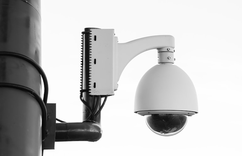 A bubble-eye camera